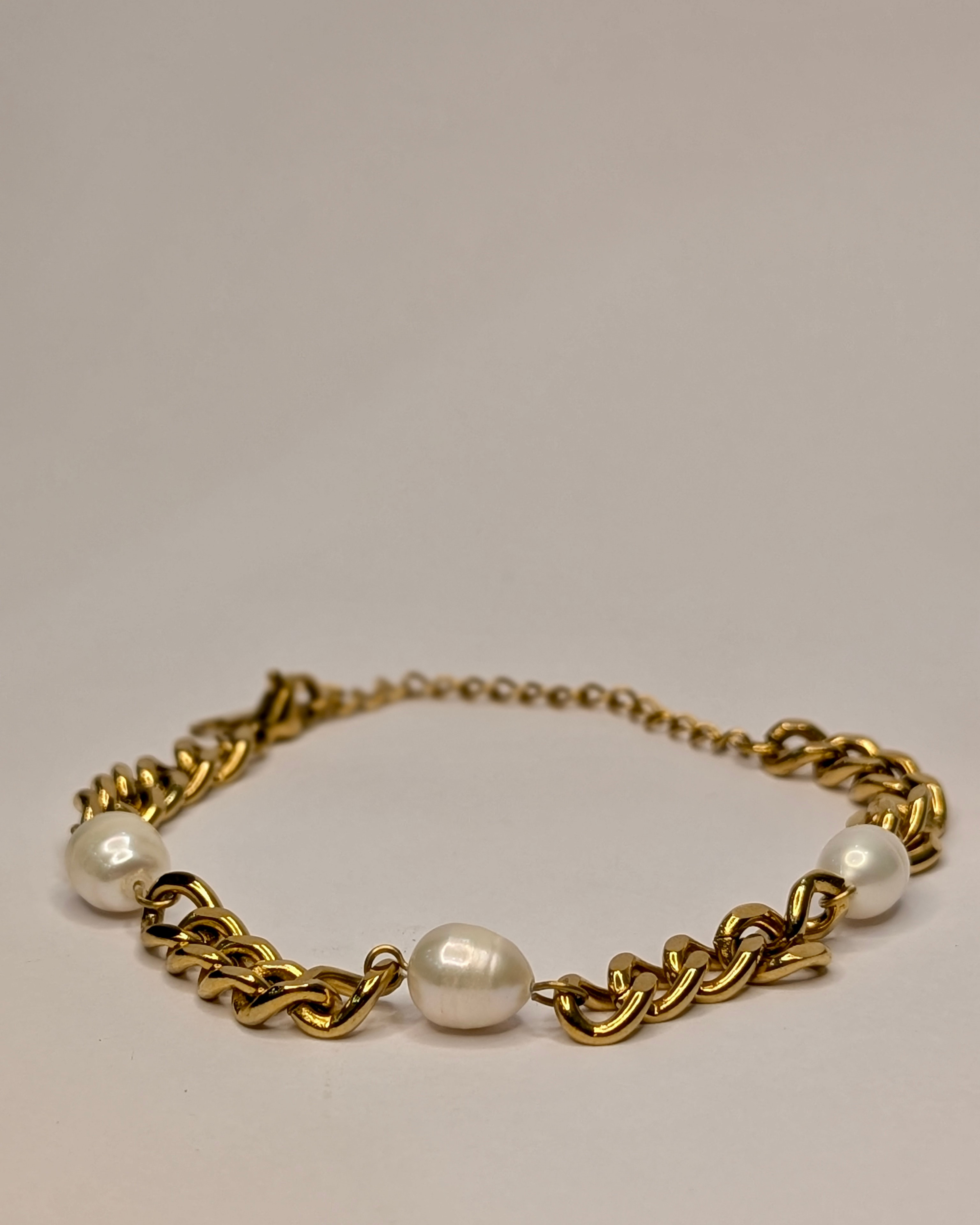 Woven Pearls